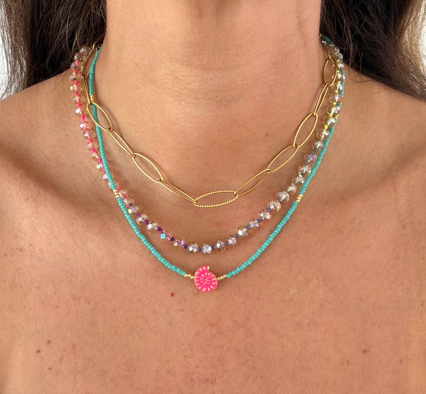 Choker caracola fushia