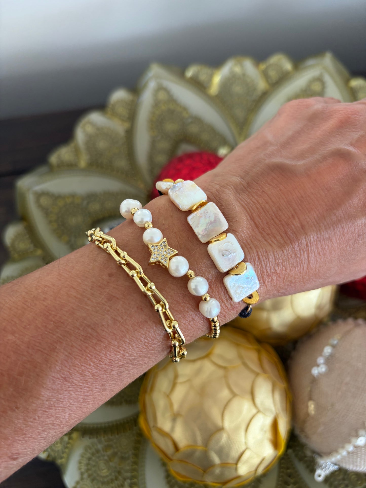 Pulsera ajustable perla cuadrada