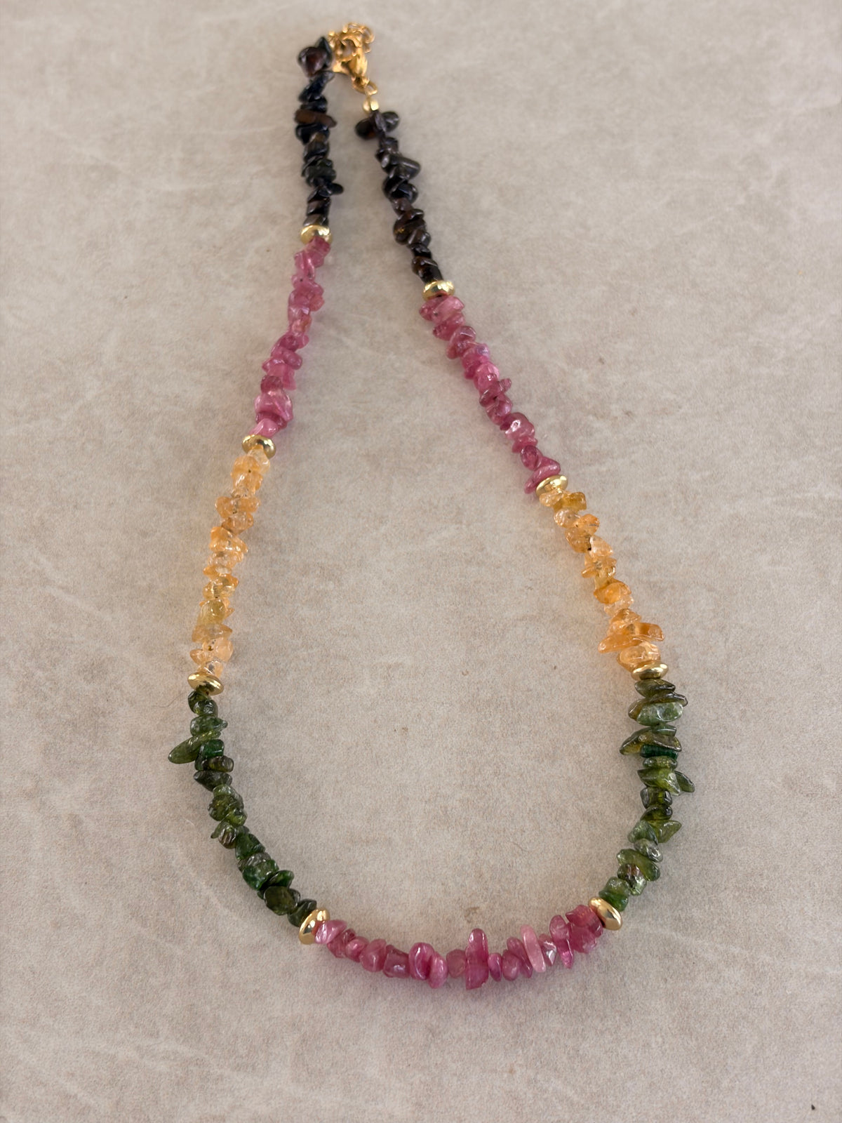 Collar Tourmaline Chips