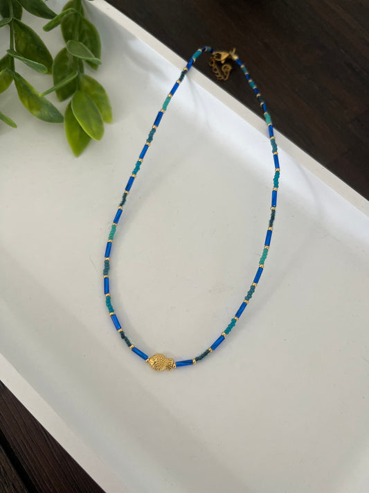 Choker azul y pescadito