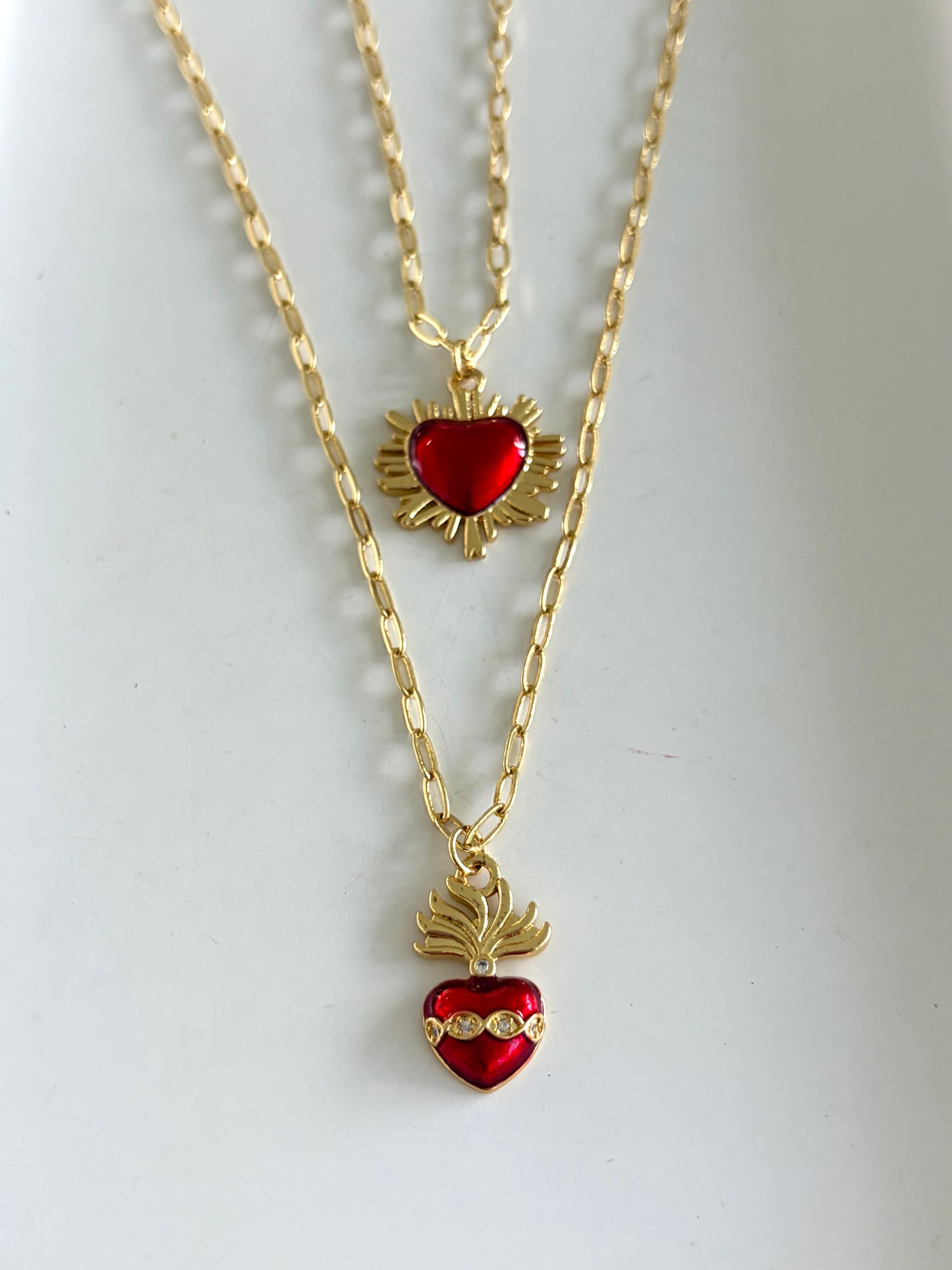 Cadena Sagrado corazón en llamas