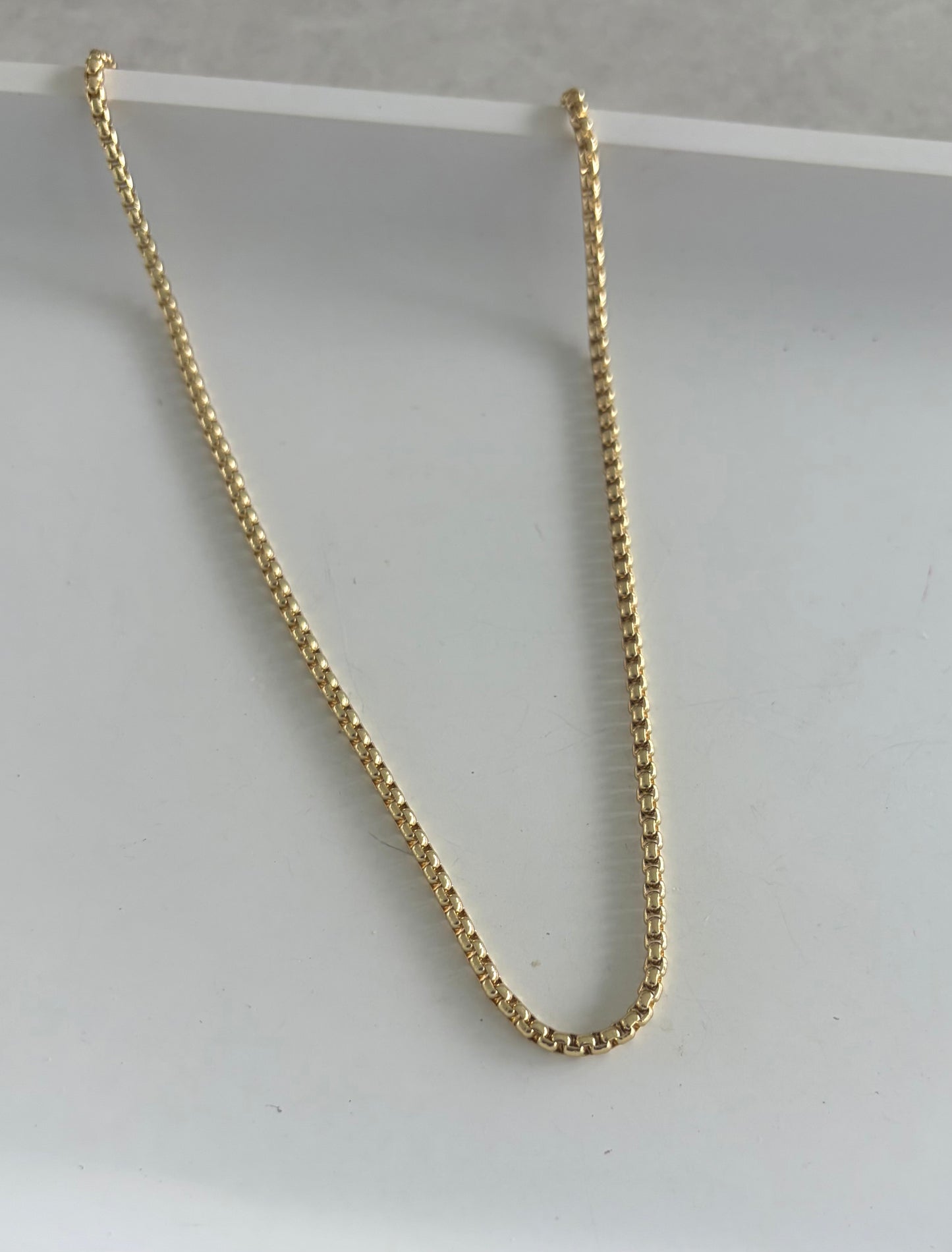 Cadena Figaro dorada