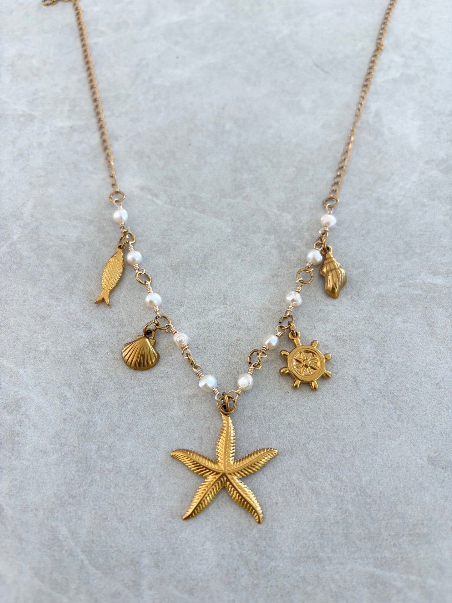 Collar perla marina