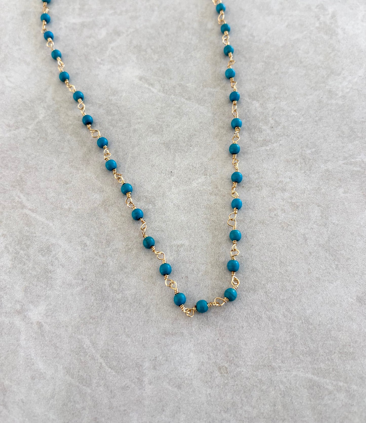Choker alambrado turquesa
