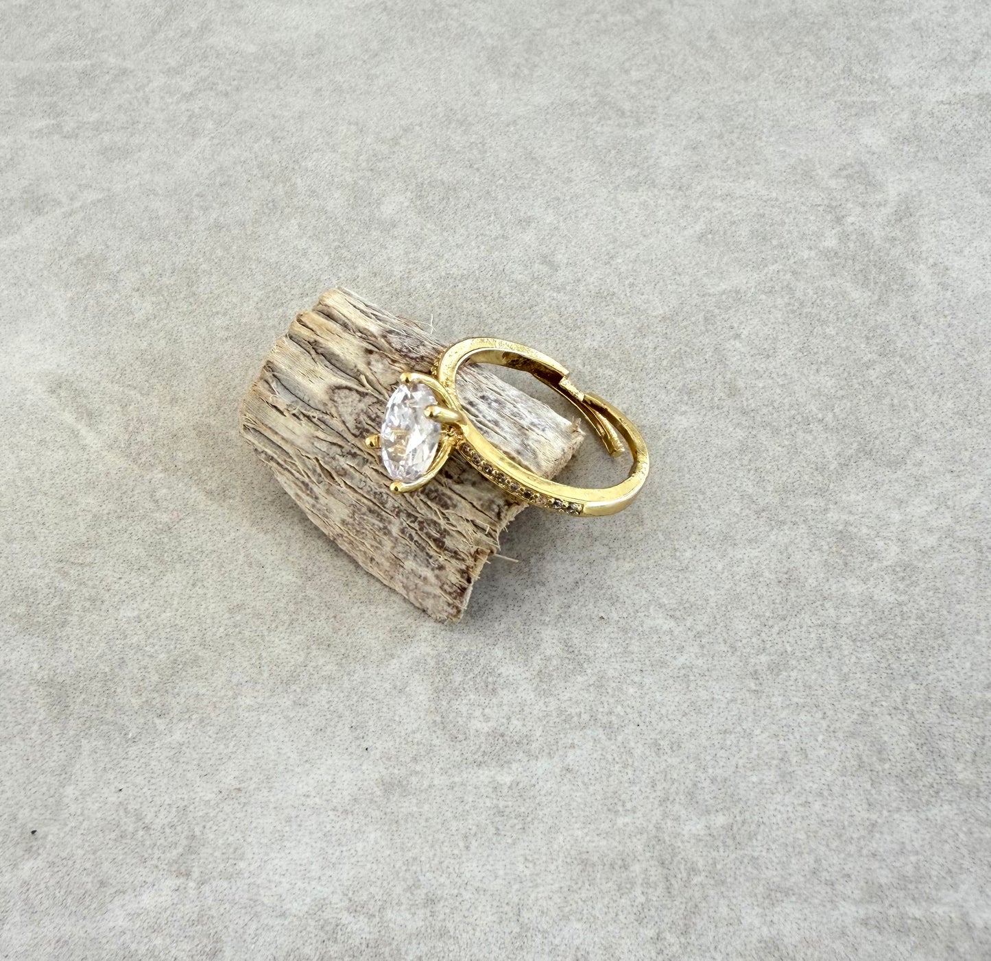 Anillo solitario