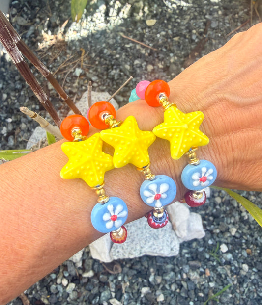 Pulsera estrella de mar amarilla