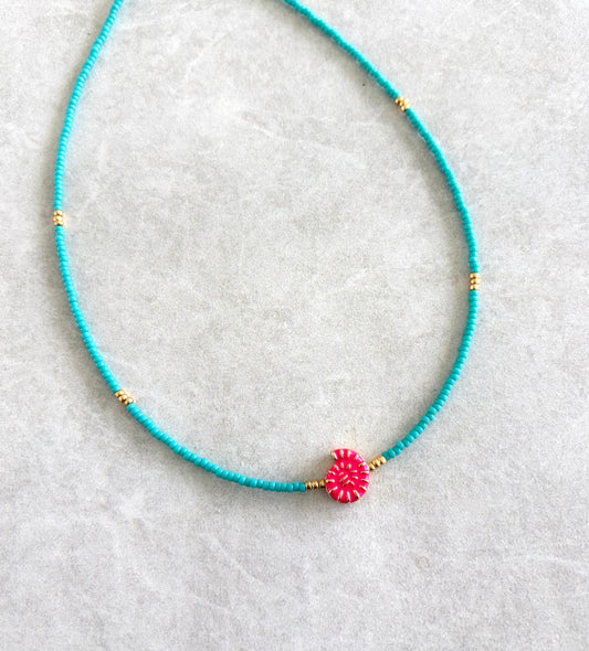 Choker caracola fushia