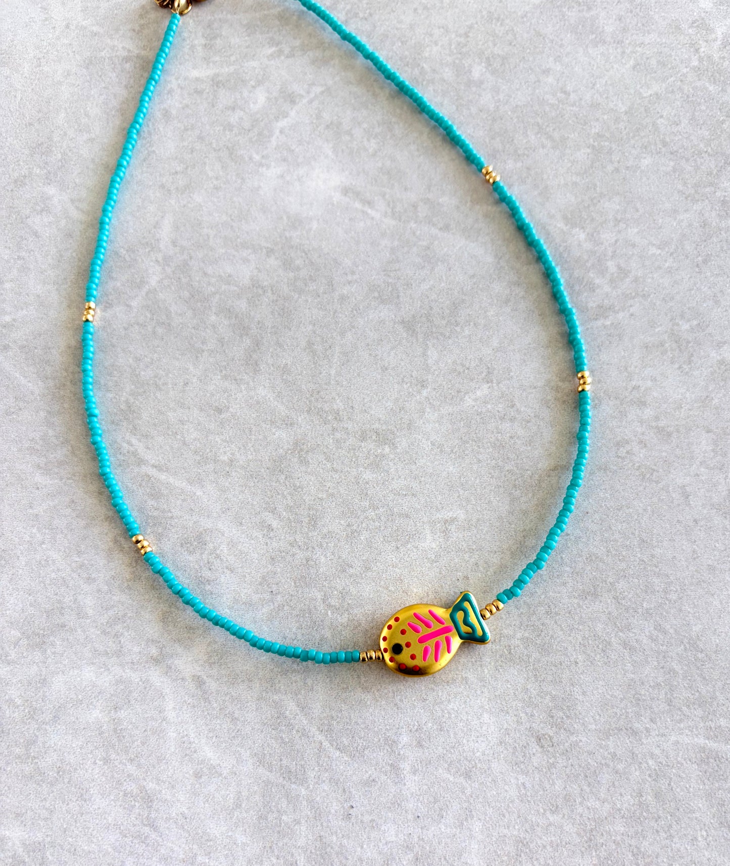 choker pez colorido