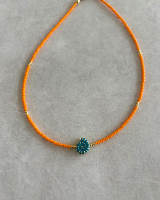 Choker caracola azul y naranja