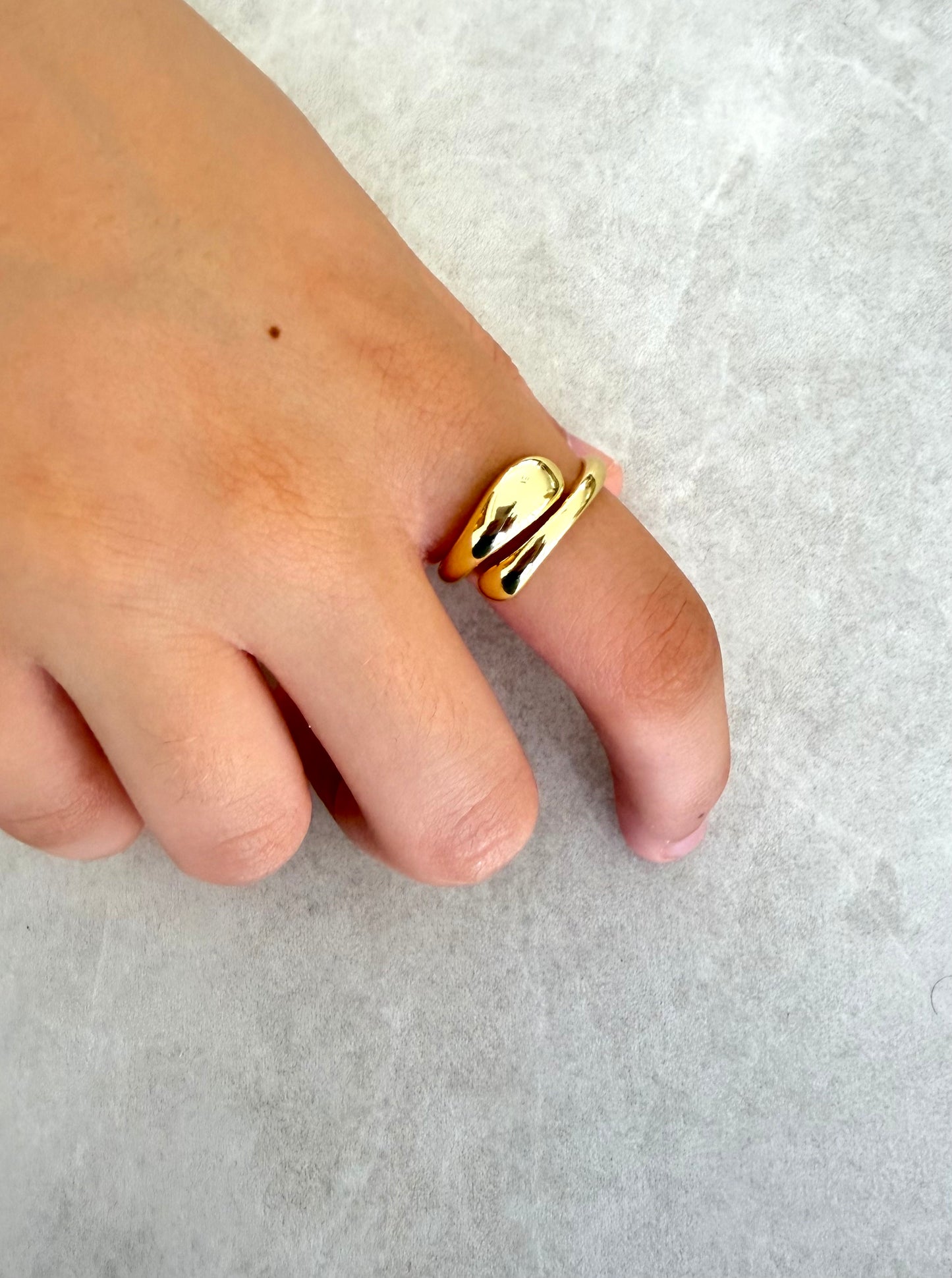 Anillo entrelazados