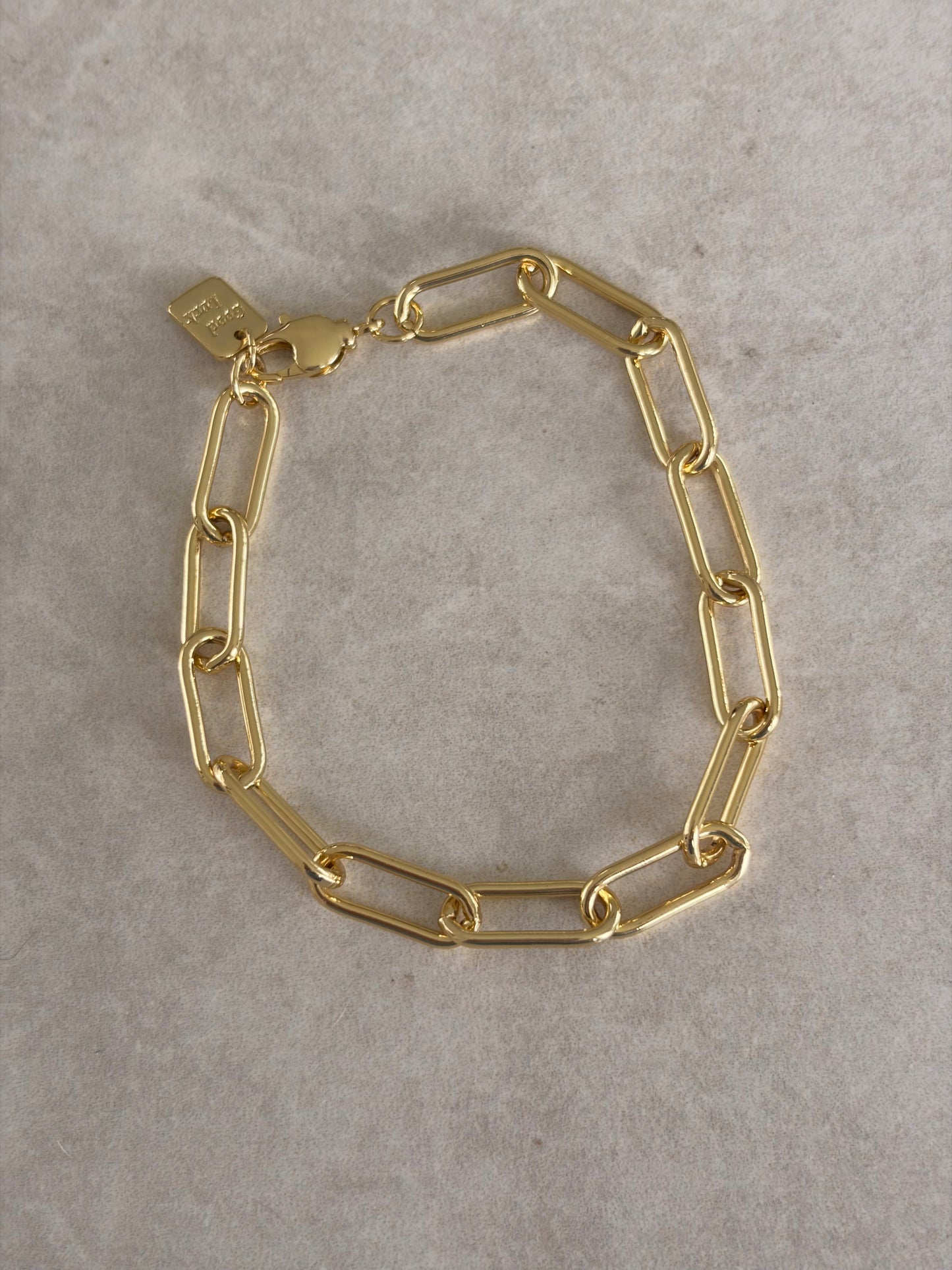 Pulsera Paper Clip dorada eslabón grande