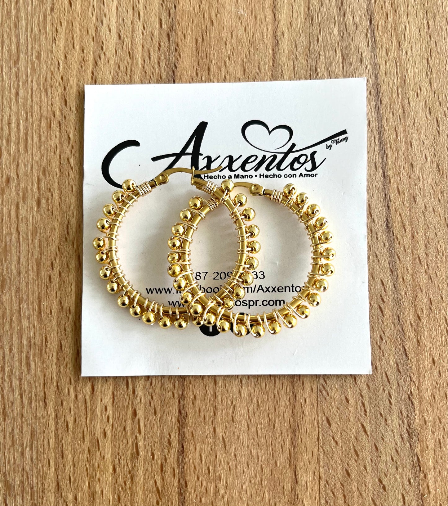 Medium hoops earrings