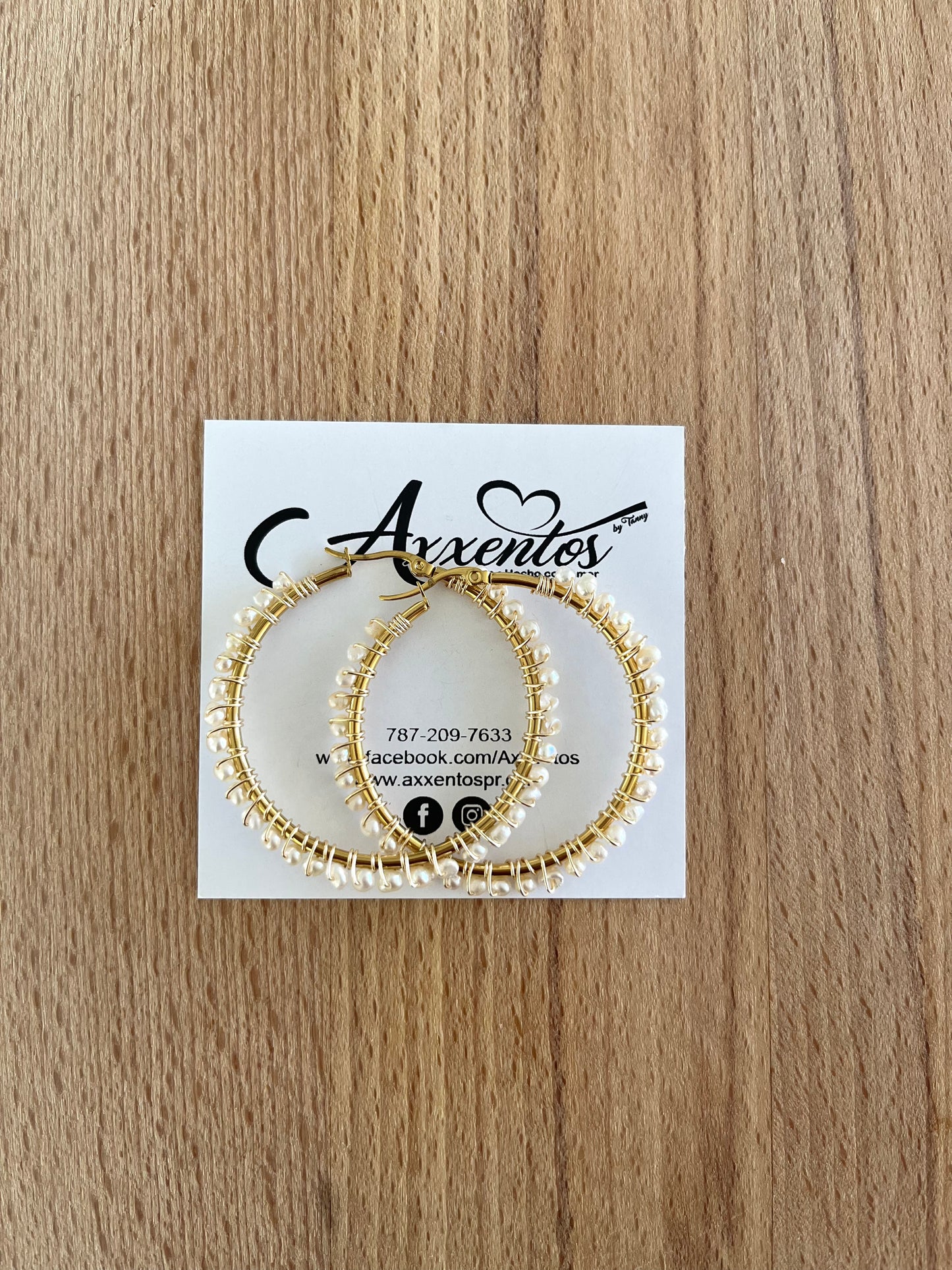 Big hoops earrings