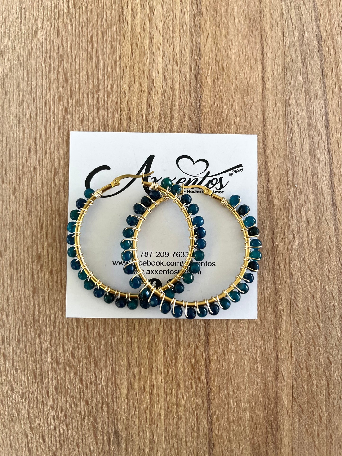 Big hoops earrings