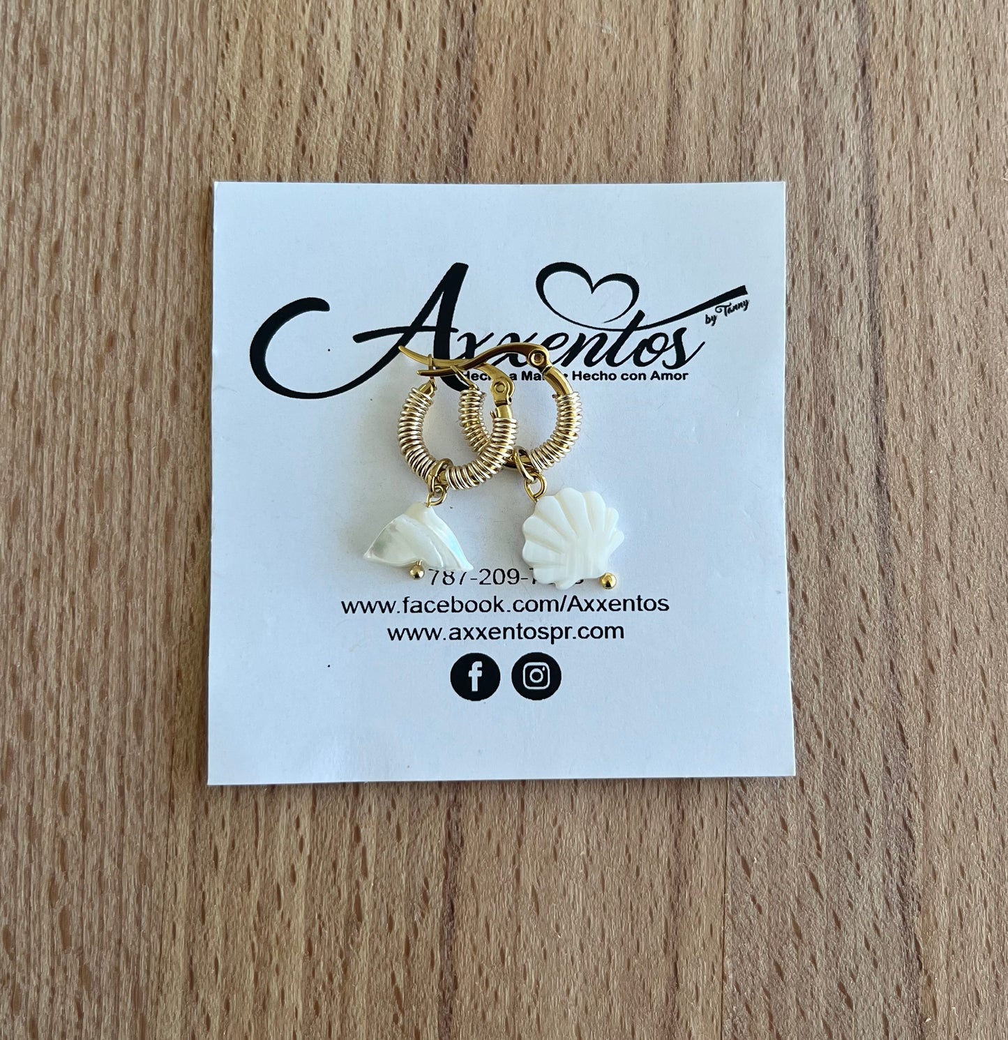 Mini Hoops earrings