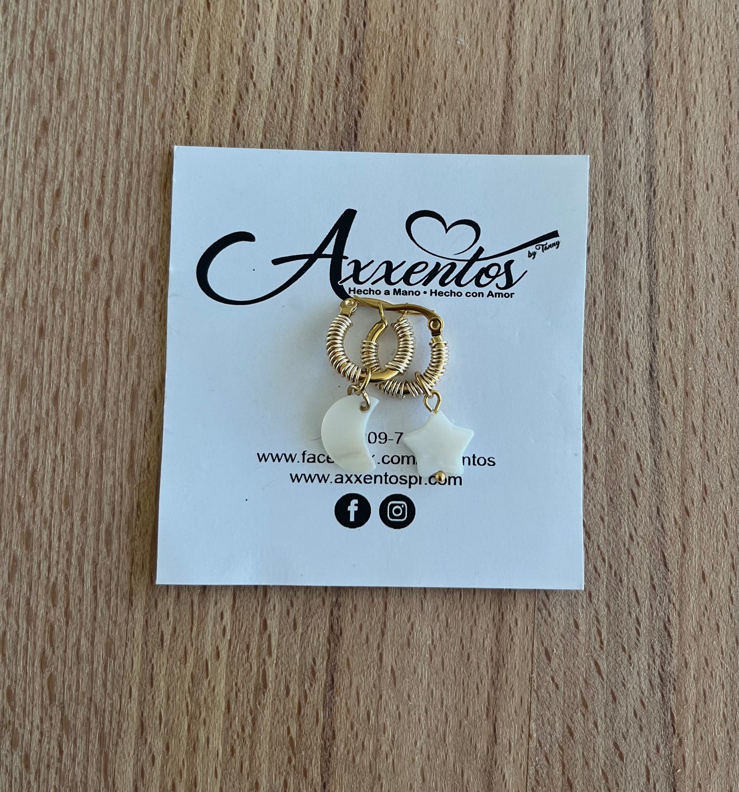 Mini Hoops earrings